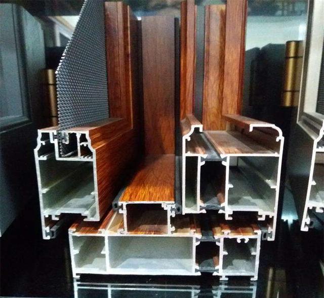 铝合金门窗与塑钢门窗的区分